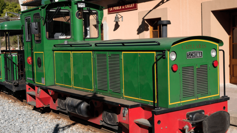 Un dels trens clàssics del tren del Ciment / Uno de los trenes clásicos del tren del Ciment