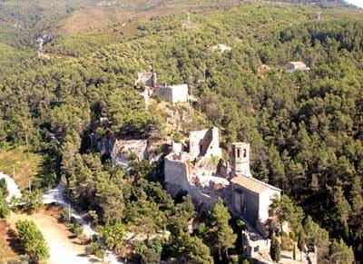 Esglesia de Sant Pere del Castell / Iglesia de Sant Pere del Castell